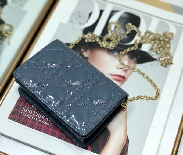 lady D*or nano pouch