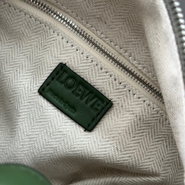 LOEWE Elephant Bag IN CLASSIC CALFSKIN