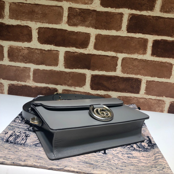 G*u*i ring shoulder bag