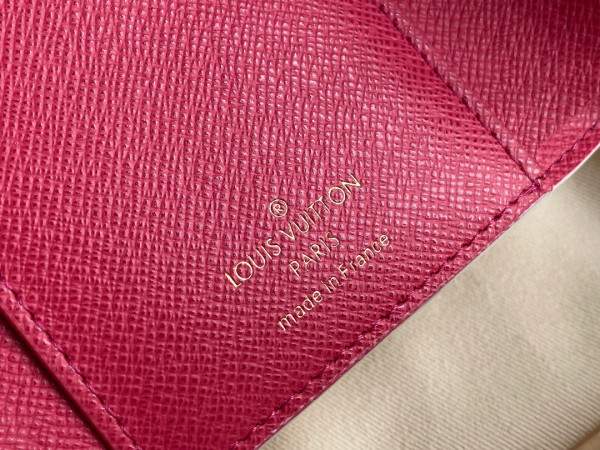 l**is V*t*n victorine wallet