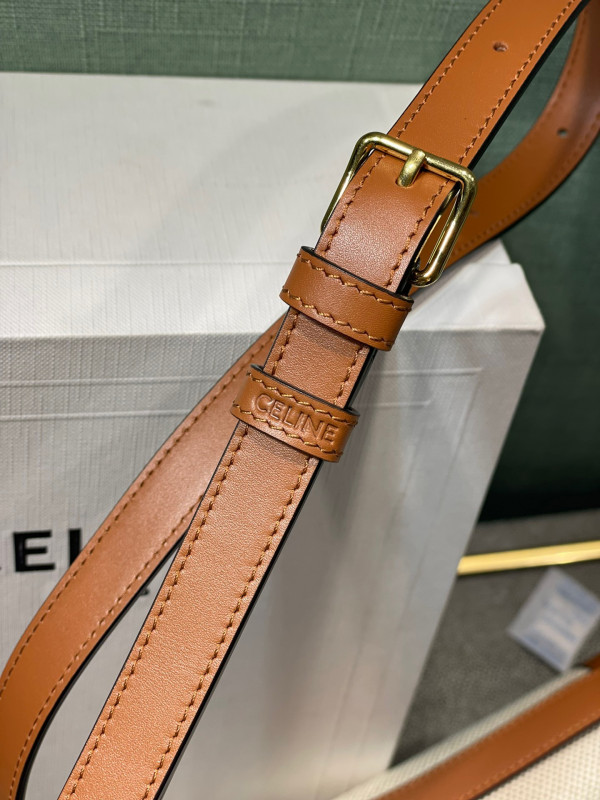 Ce**e teen triomphe bag