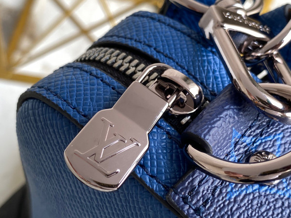 l**is V*t*n trio messenger