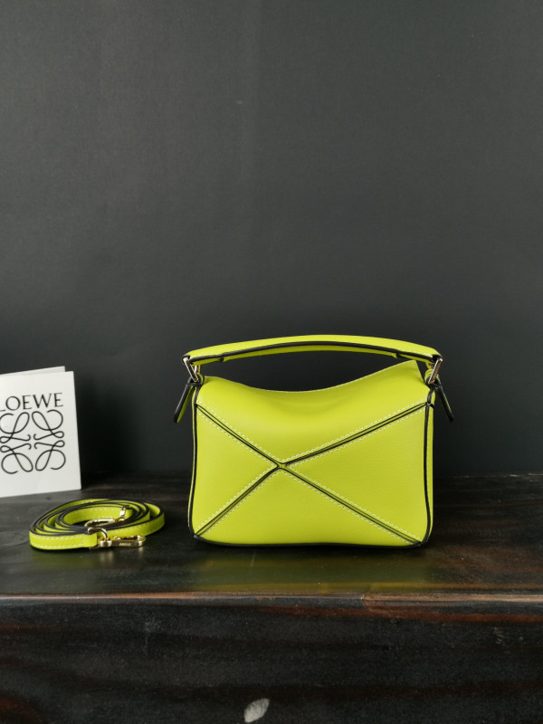 LOEWE MINI PUZZLE BAG