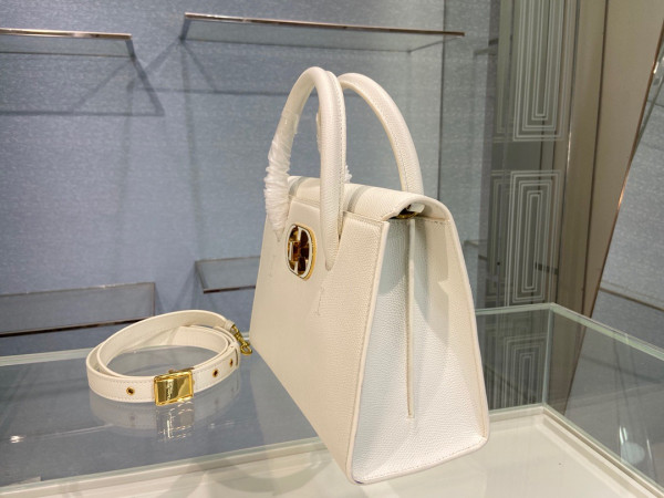 D*or large st honorÉ tote