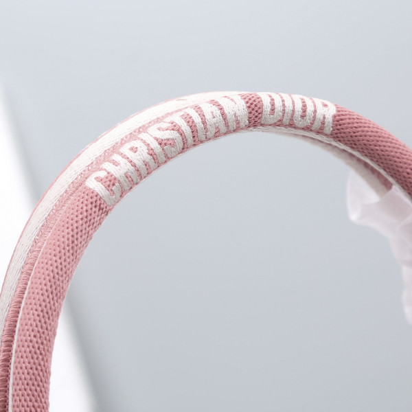 large D*or book tote