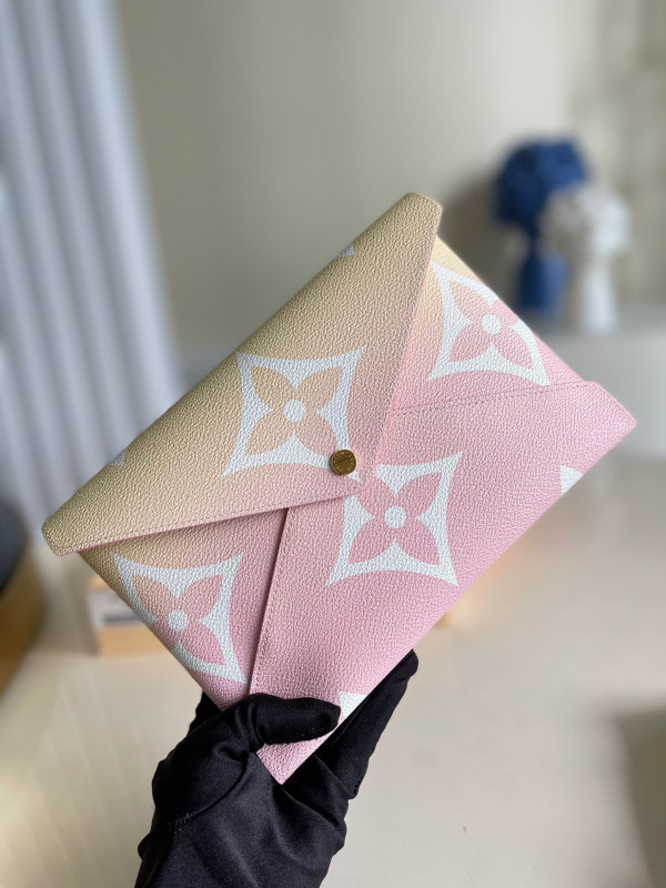 l**is V*t*n kirigami pochette