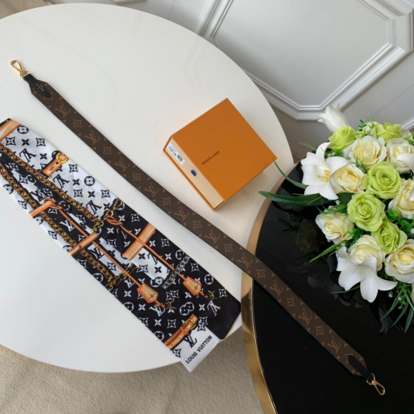 l**is V*t*n monogram strap