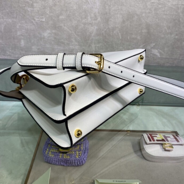 F**di peekaboo iseeu small-27x21x11cm