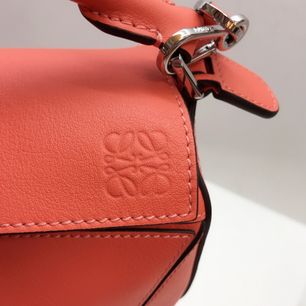 LOEWE MINI PUZZLE BAG