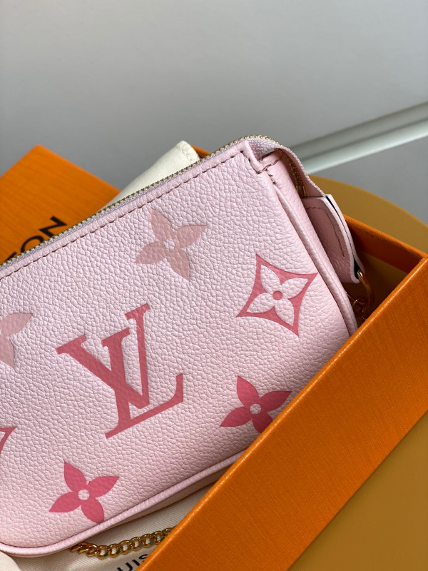 l**is V*t*n mini pochette accessoires