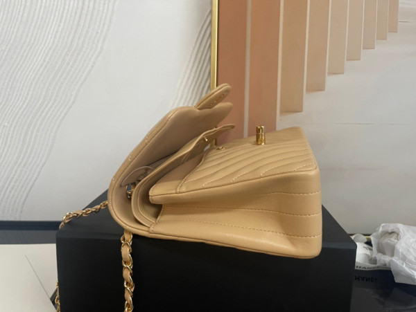 CL FLAP BAG