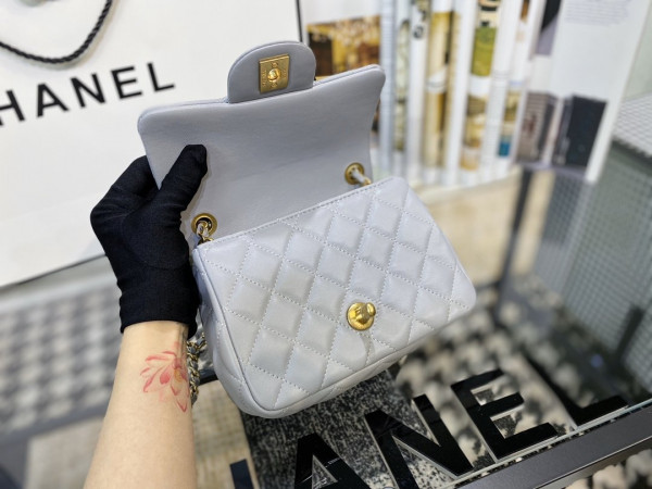CL MINI FLAP BAG