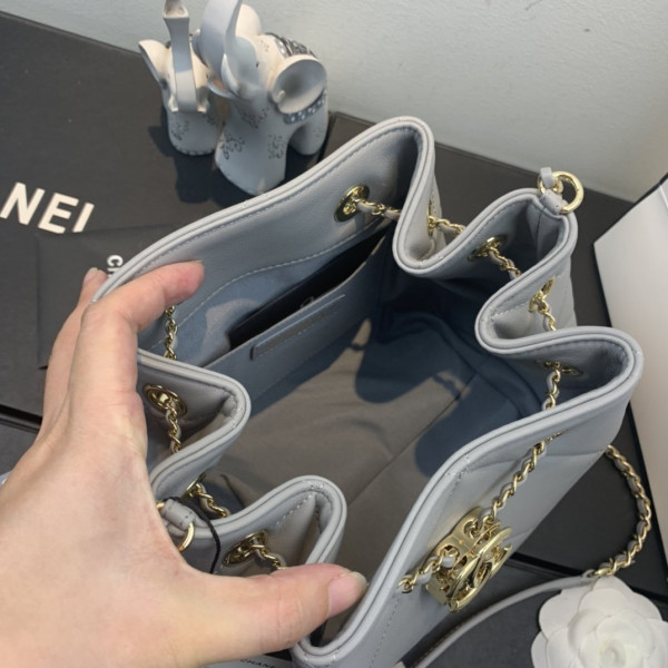 CL SMALL DRAWSTRING BAG