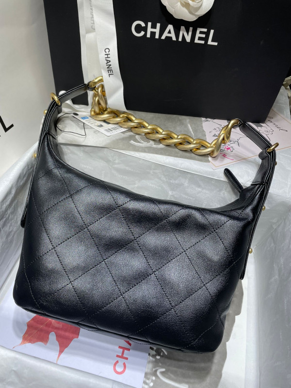 CL HOBO HANDBAG