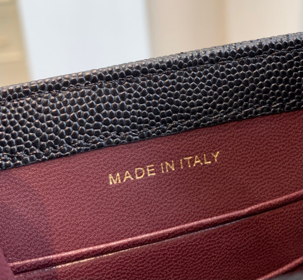 CL PHONE HOLDER WITH CHAIN