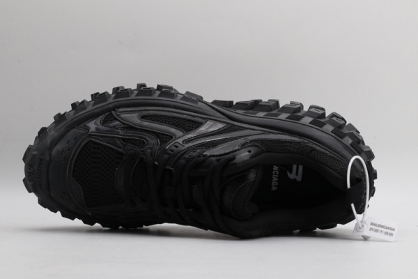 Ba*len*cia*ga defender sneaker