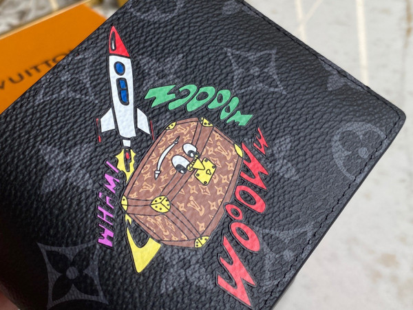 l**is V*t*n multiple wallet