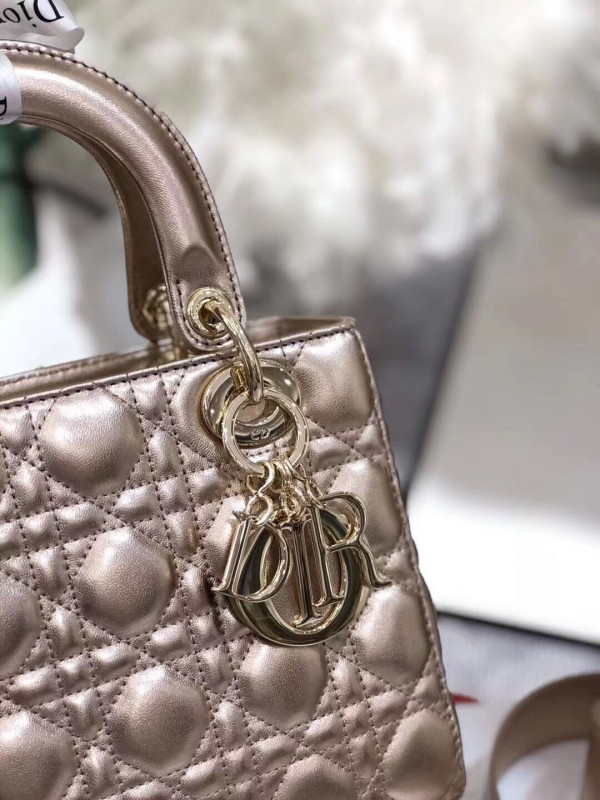 lady D*or small-20-16.5-8cm