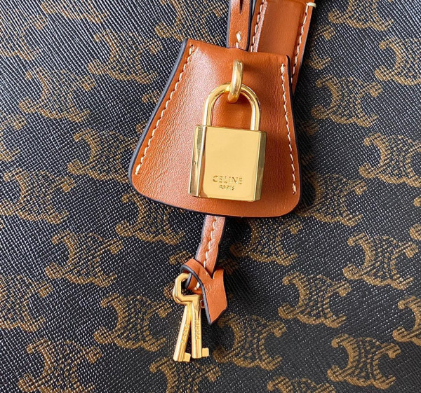 Ce**e mini horizontal cabas in triomphe canvas and calfskin