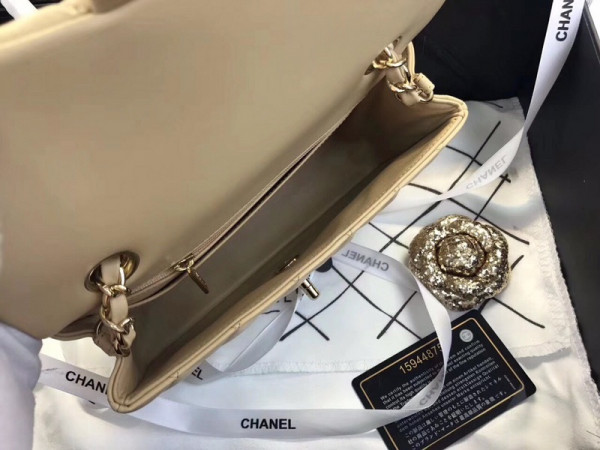 CL Flap Bag Lambskin 20CM