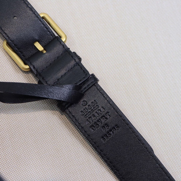 G*u*i gg marmont matelassé leather belt bag