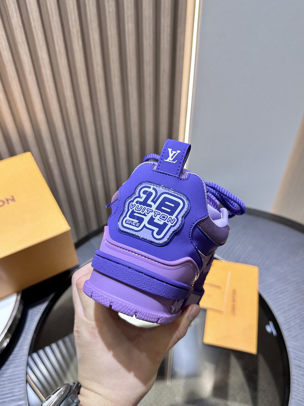 l**is V*t*n trainer sneaker