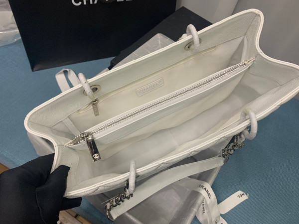 CL TOTE BAG