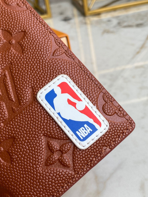 l**is V*t*n lvxnba pocket organizer