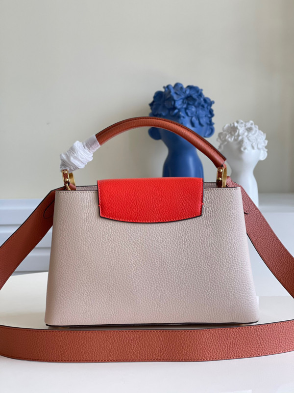 l**is V*t*n capucines pm