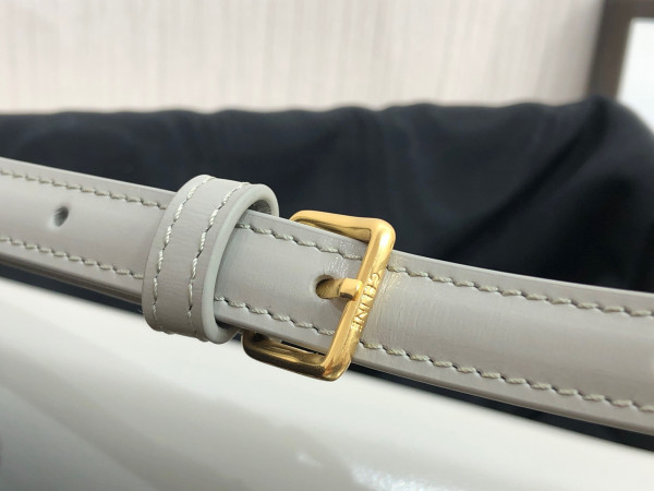 Ce**e triomphe shoulder bag