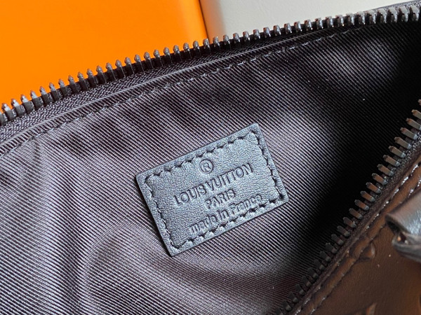 l**is V*t*n keepall xs