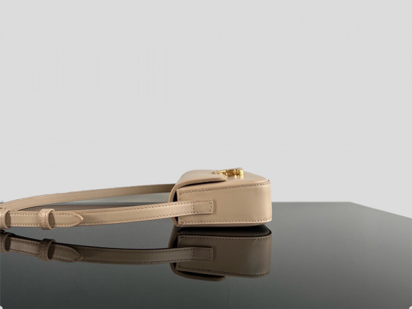 Ce**e triomphe shoulder bag