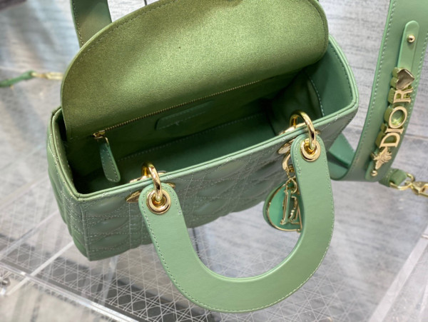 lady D*or small-20-16.5-8cm