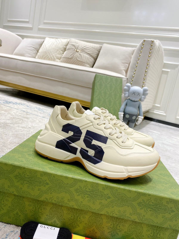 G*u*i rhyton sneaker with 