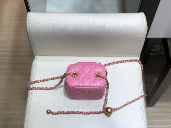 CL VANITY CASE
