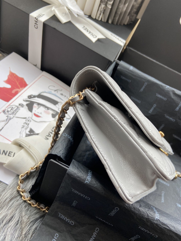 CL CHAIN WALLET