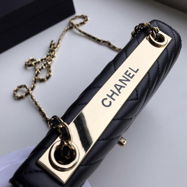 CL CHAIN WALLET