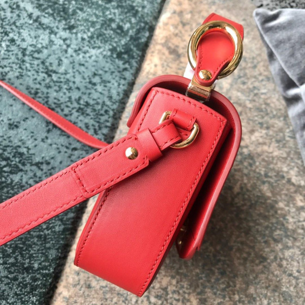 CHLOÉ MINI C BAG