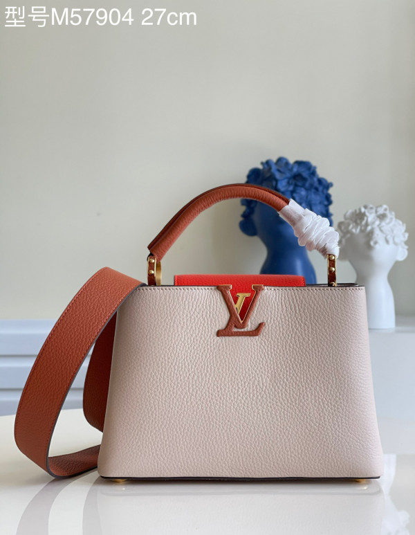 l**is V*t*n capucines bb