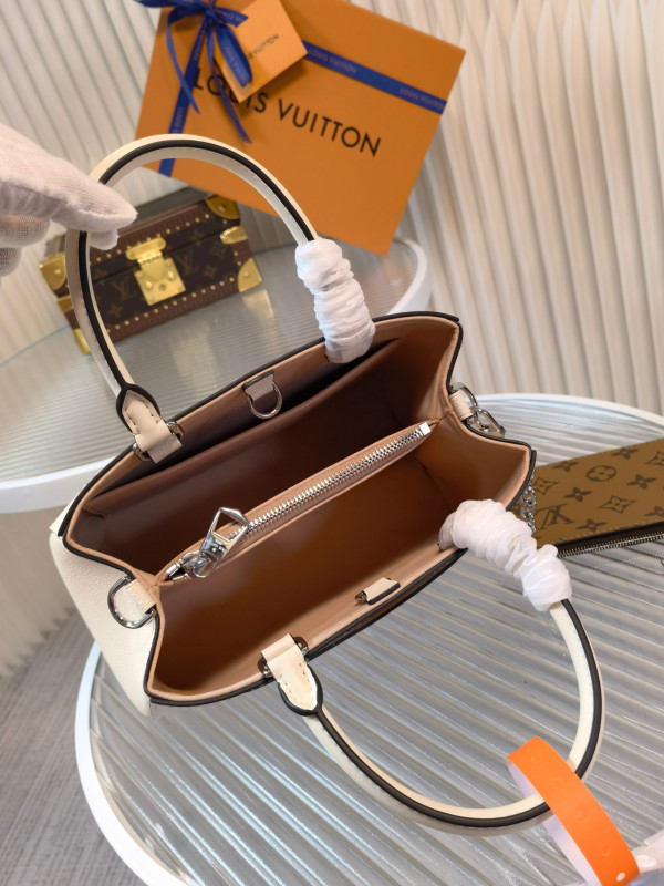 l**is V*t*n marelle tote bb