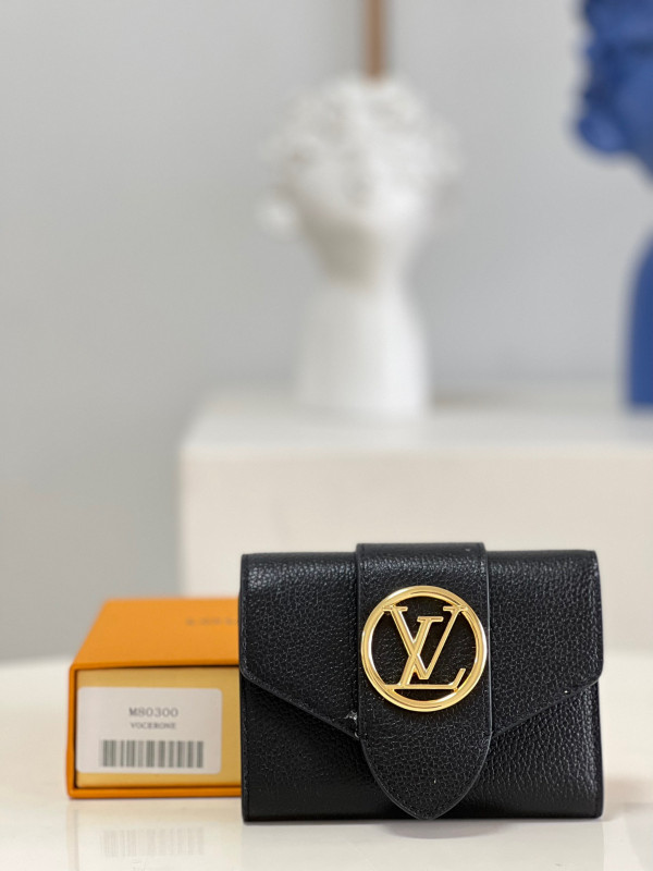 l**is V*t*n pont 9 compact wallet