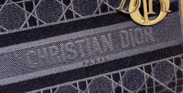 D*or medium lady d-lite bag