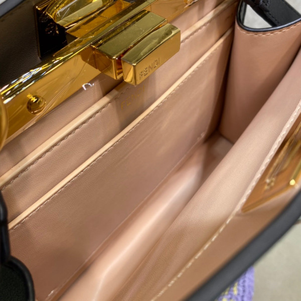 F**di peekaboo iseeu small-27x21x11cm