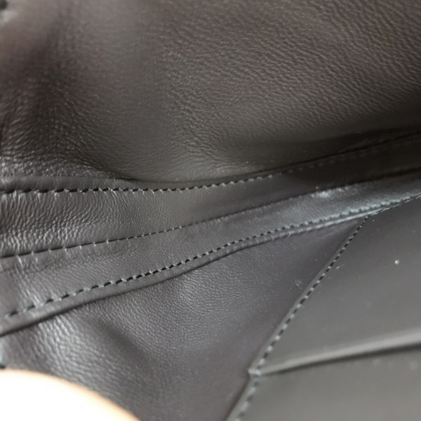 Ce**e small besace 16 bag in satinated calfskin