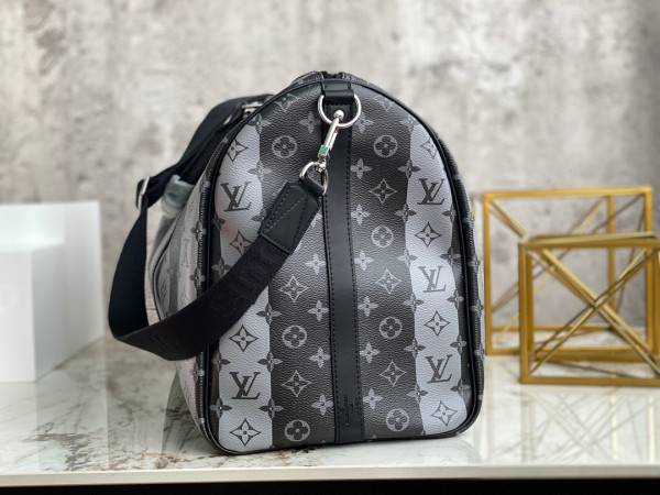 l**is V*t*n keepall bandouliÈre 50