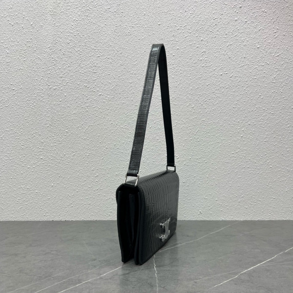 Ce**e trapeze triomphe bag