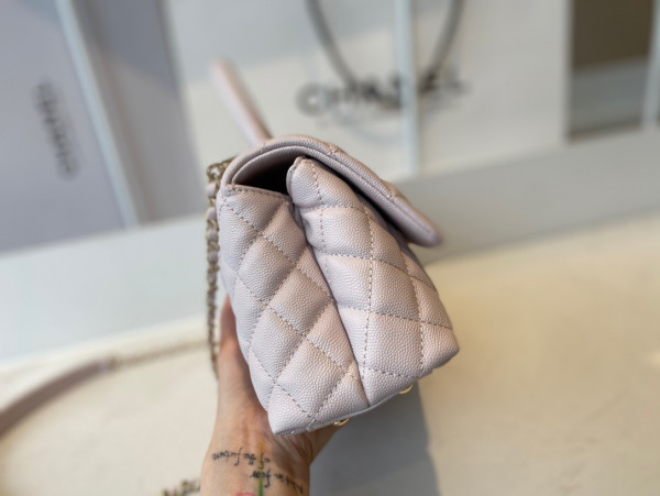 CL FLAP BAG WITH TOP HANDLE