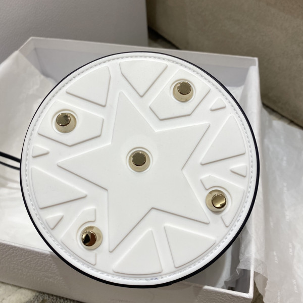 D*or micro vibe bucket bag