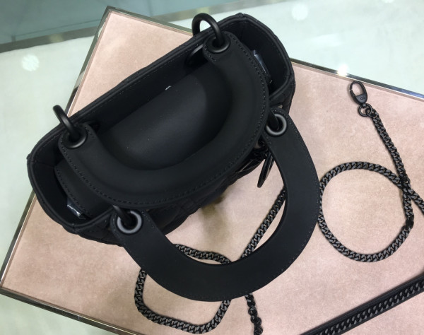 lady D*or ultra matte