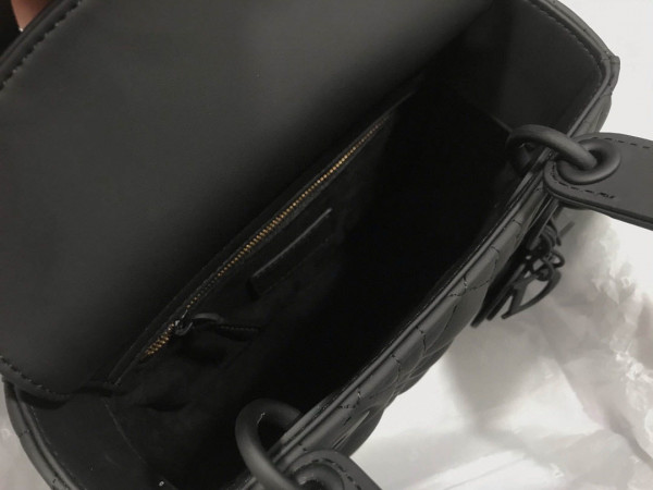 lady D*or ultra matte